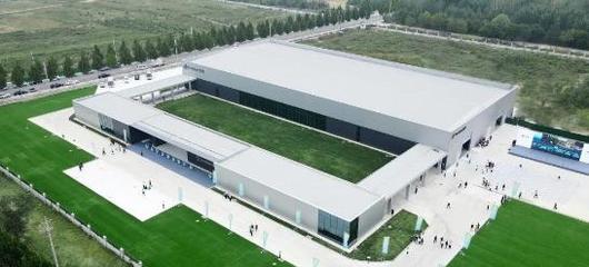 河南首臺智慧儲能液冷柜式產品下線，投資管理迎來綠色新機遇